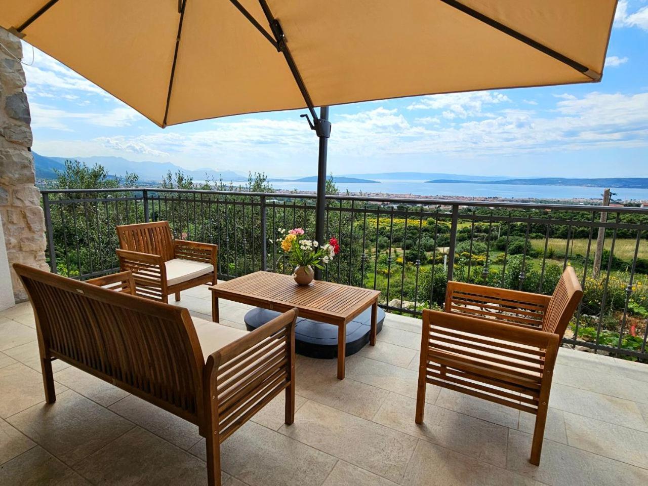 Villa Bepina, Surrounded By Sea, Olive, Vineyard Kastel Novi Exterior photo