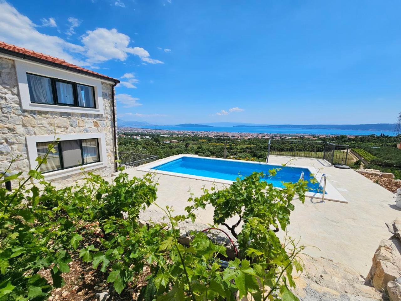 Villa Bepina, Surrounded By Sea, Olive, Vineyard Kastel Novi Exterior photo